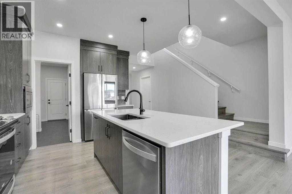 1014 Bayview Rise SW — photo 16
