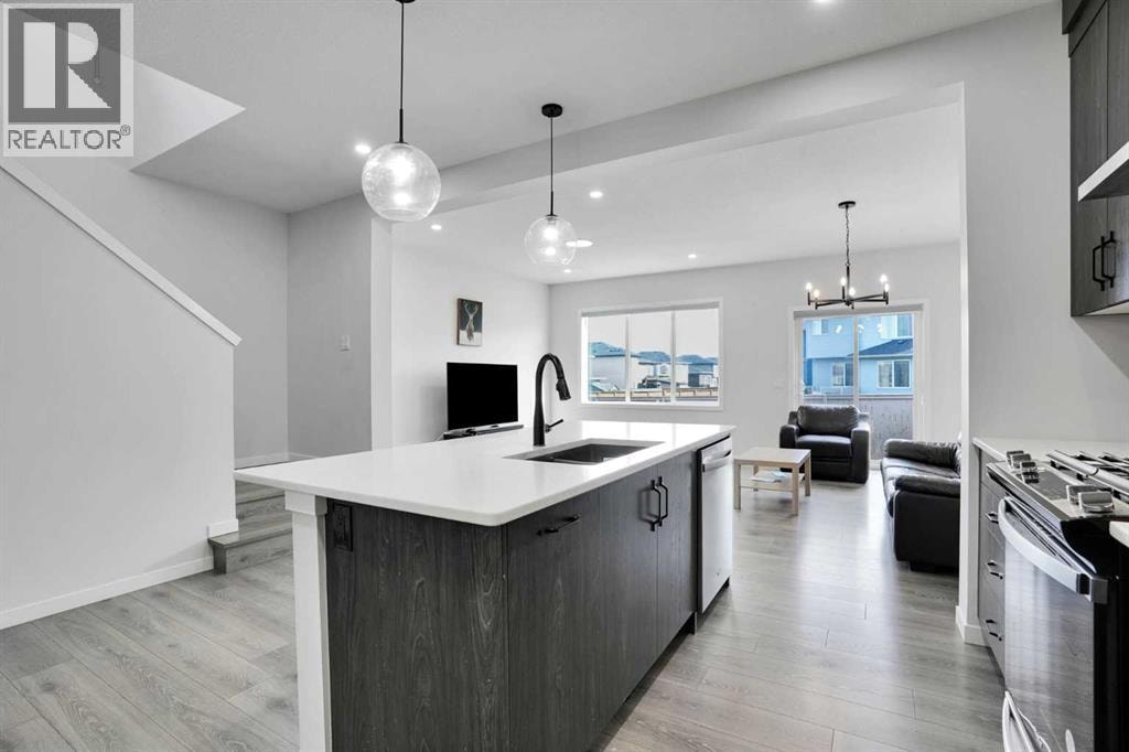 1014 Bayview Rise SW — photo 17
