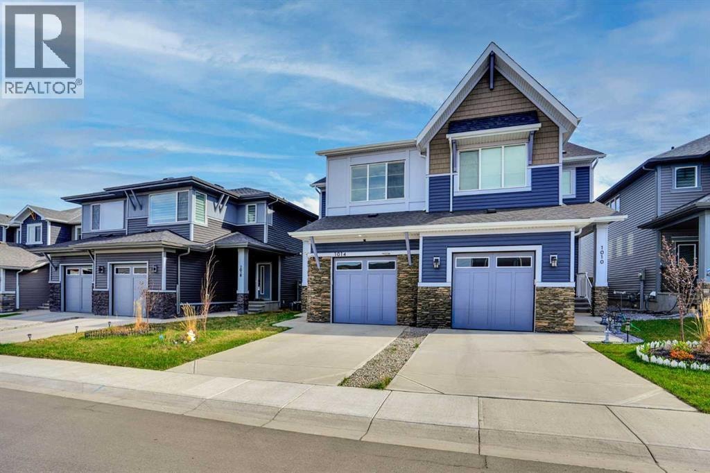 1014 Bayview Rise SW — photo 3