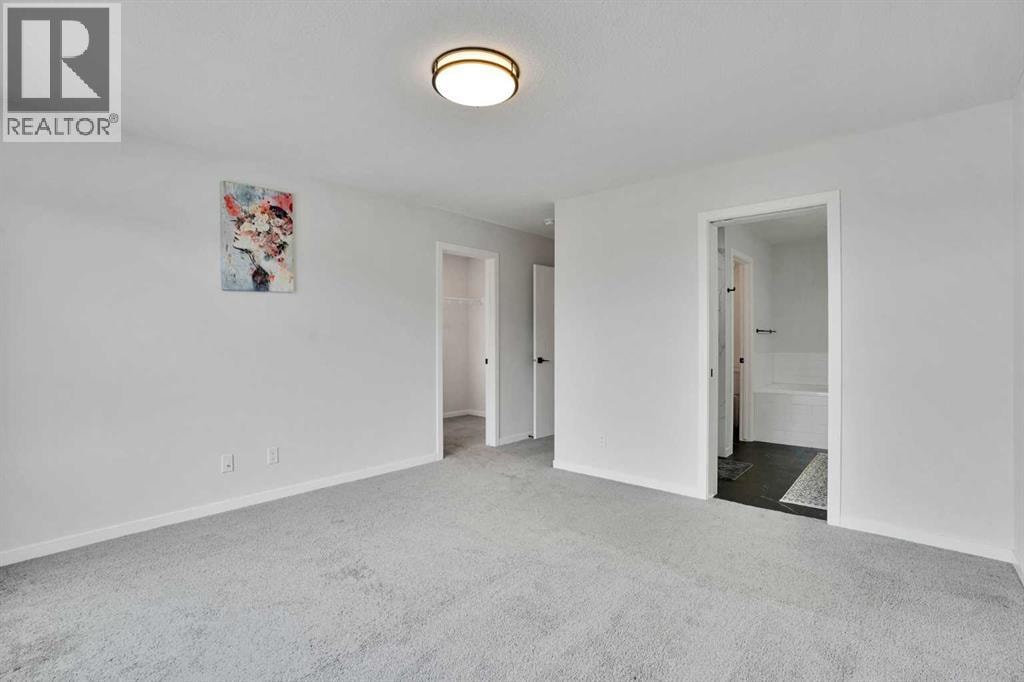 1014 Bayview Rise SW — photo 36