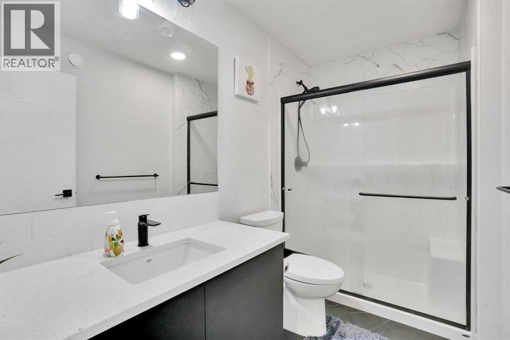 1014 Bayview Rise SW — photo 28