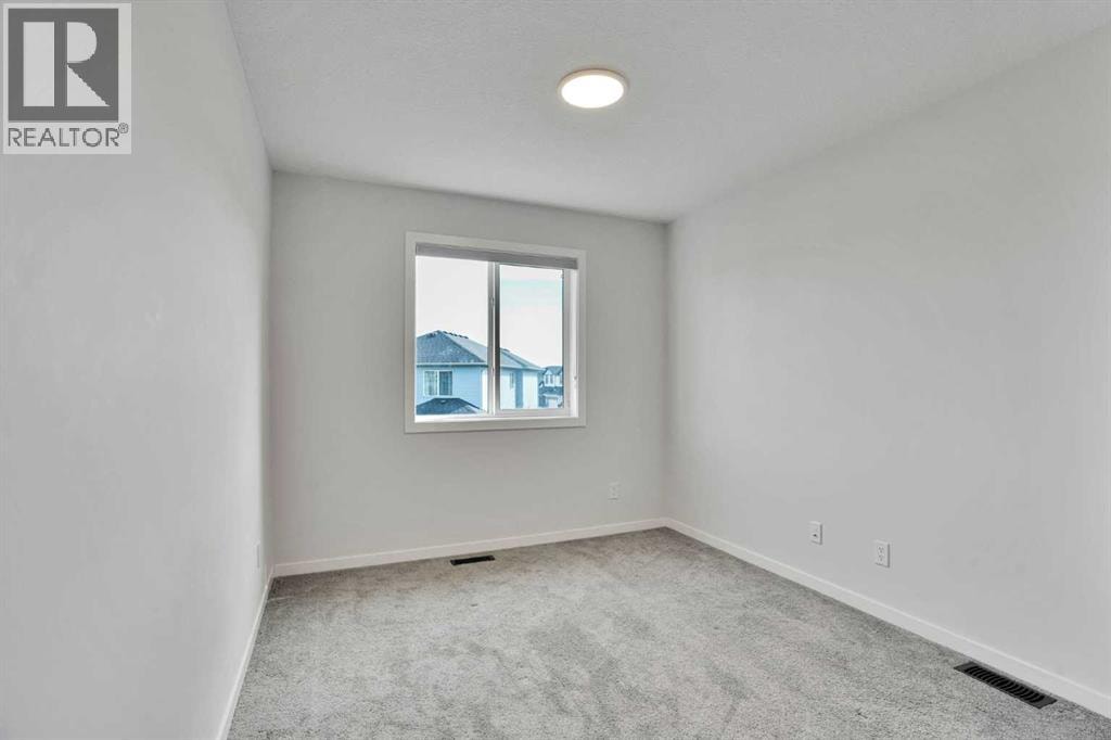1014 Bayview Rise SW — photo 26