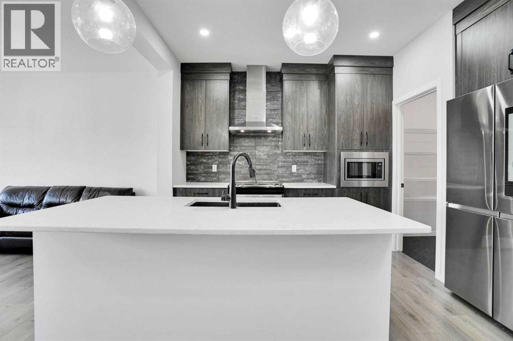 1014 Bayview Rise SW — photo 19
