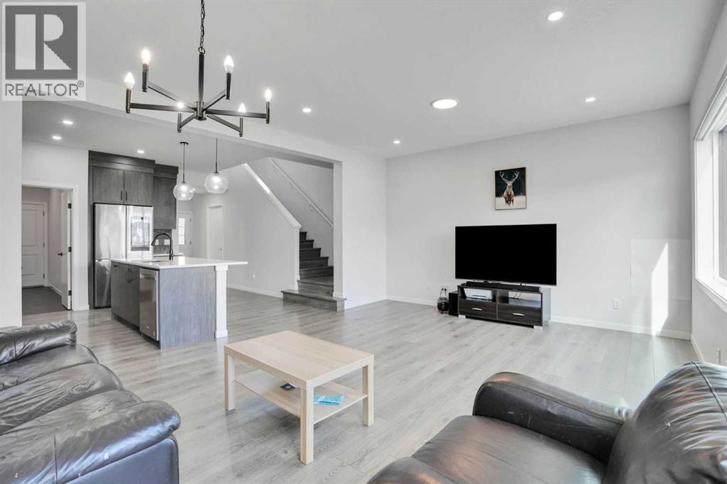 1014 Bayview Rise SW — photo 11