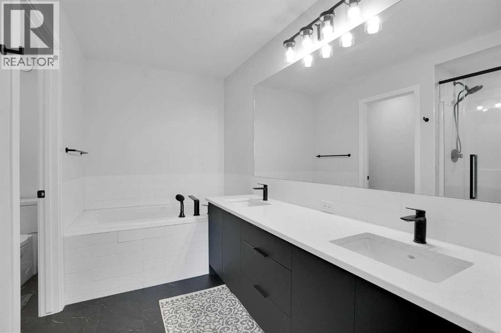 1014 Bayview Rise SW — photo 39