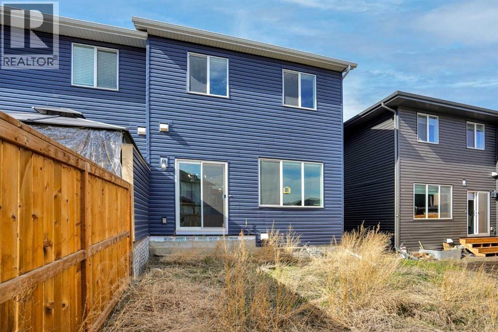 1014 Bayview Rise SW — photo 44