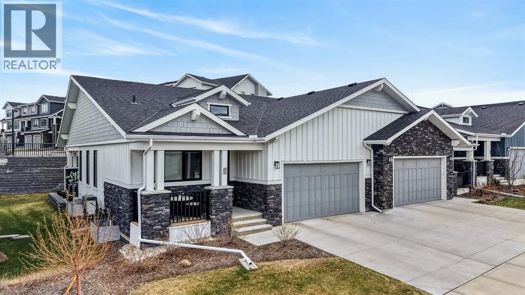 46 Crestridge Bay SW
