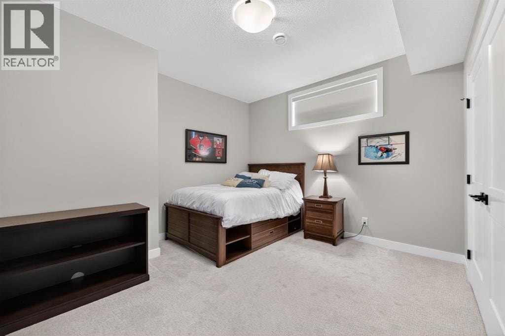 46 Crestridge Bay SW — photo 32