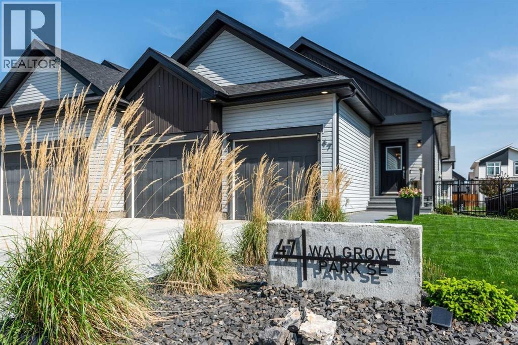 47 Walgrove Park SE — photo 1