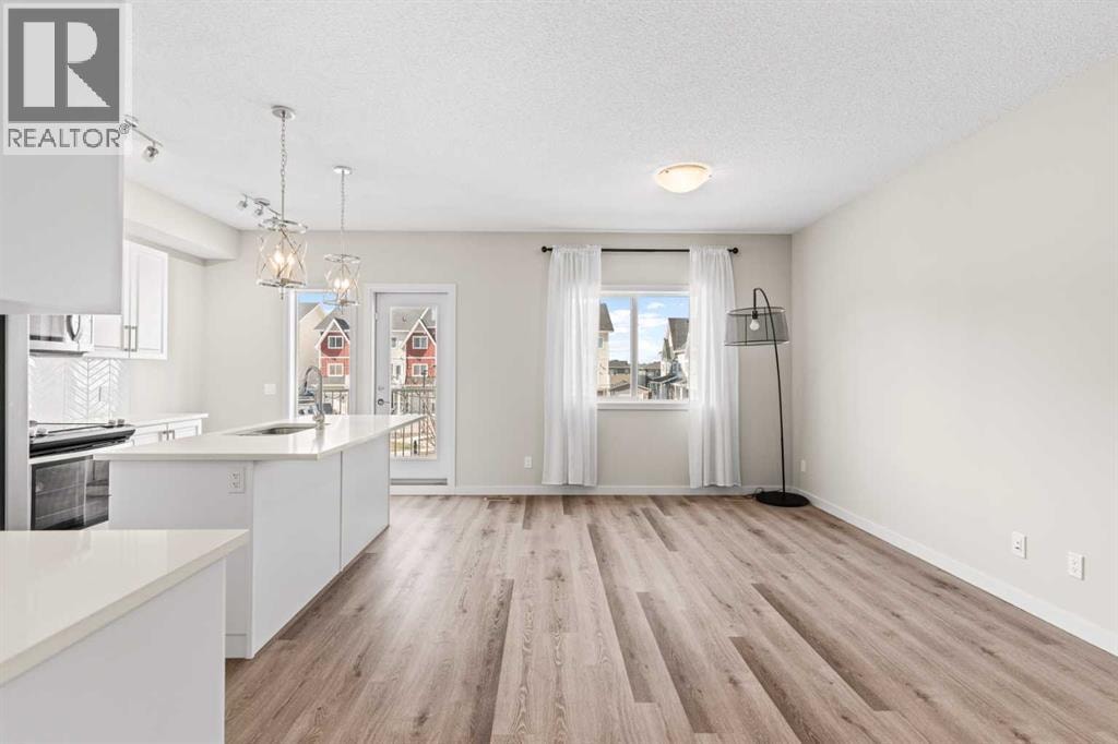 310, 32 Red Embers Parade NE — photo 9