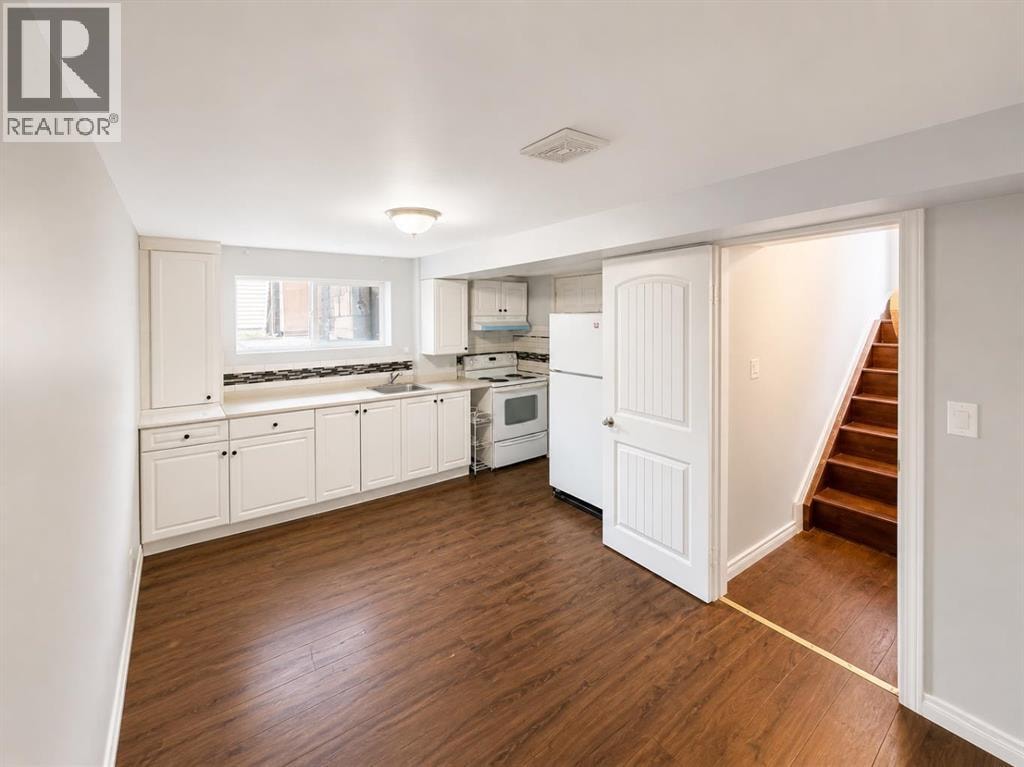 422 40 Street NE — photo 10