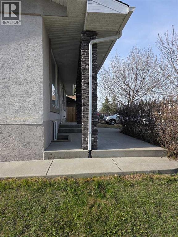 3503 48 Street NE — photo 4