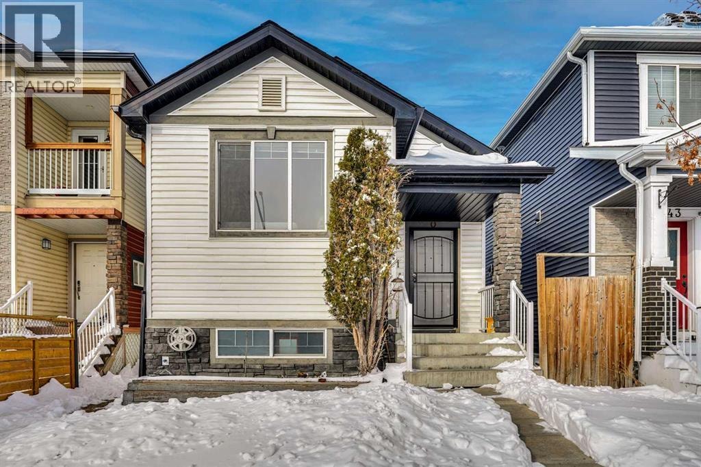 141 Saddlecrest Close NE — photo 11