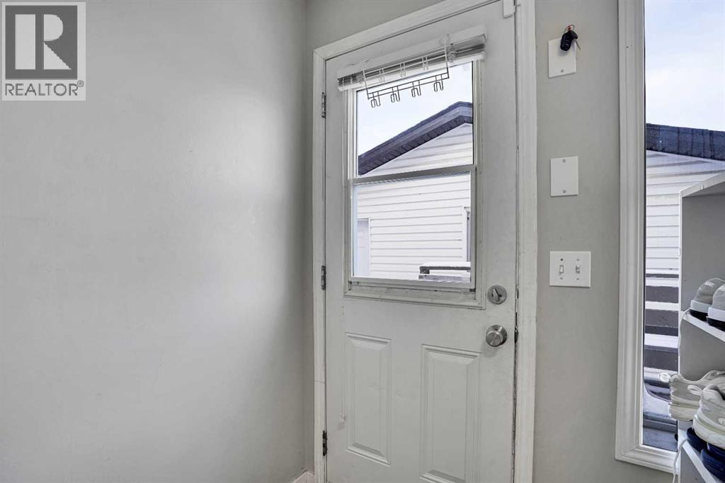 141 Saddlecrest Close NE — photo 22