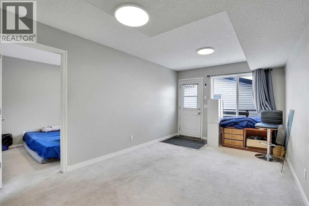 141 Saddlecrest Close NE — photo 25