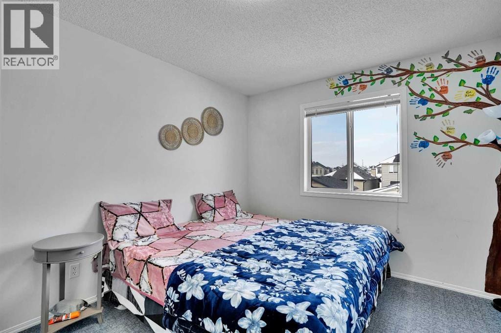 141 Saddlecrest Close NE — photo 14