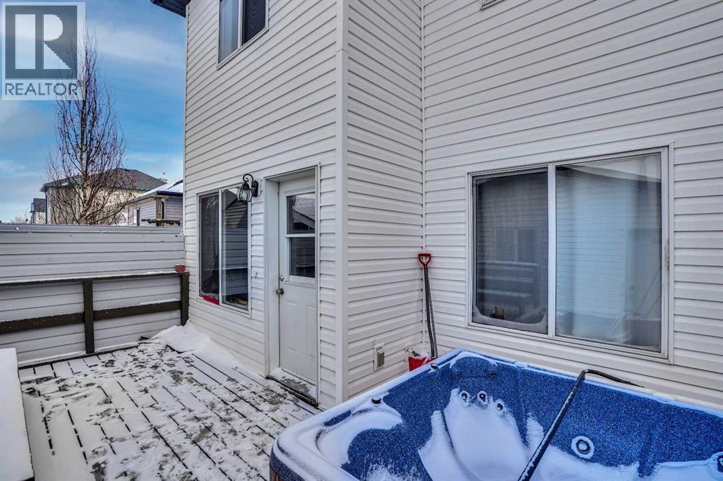 141 Saddlecrest Close NE — photo 42