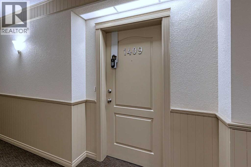 1409, 151 Country Village Road NE — photo 4
