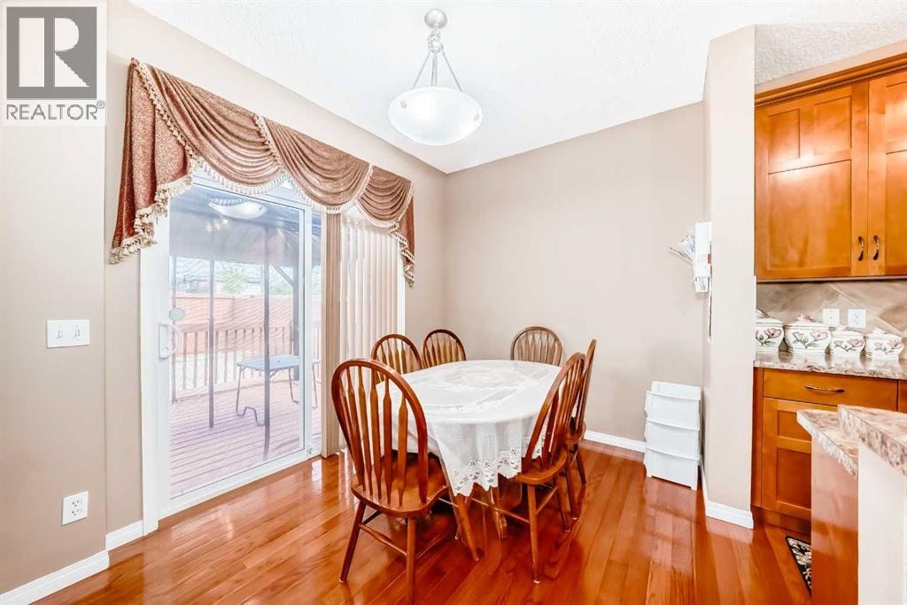 148 Saddlecrest Gardens NE — photo 11