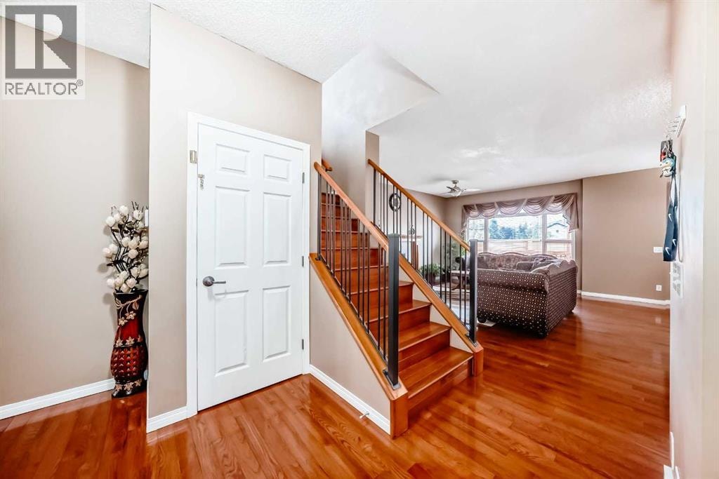 148 Saddlecrest Gardens NE — photo 18