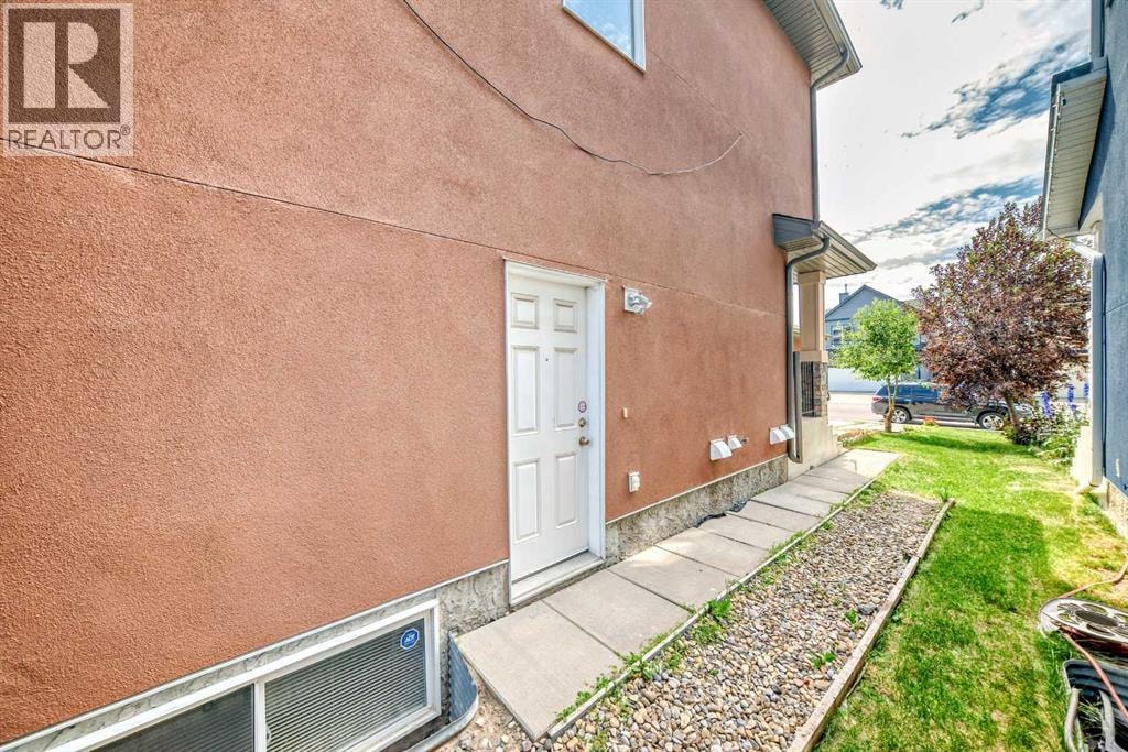 148 Saddlecrest Gardens NE — photo 43