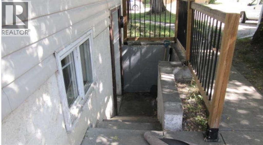 1307 25 Street SE — photo 11