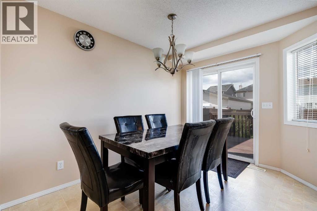 31 Taralake Gardens NE — photo 9
