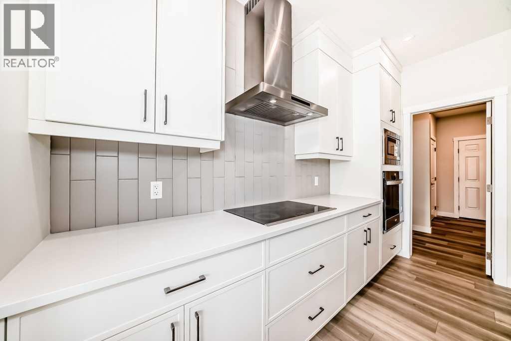 55 Silver Spruce Grove SW — photo 13