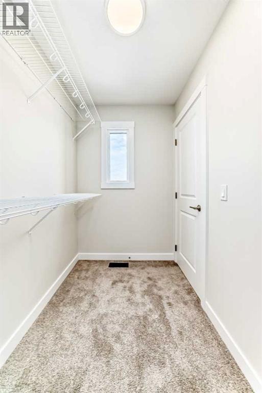 55 Silver Spruce Grove SW — photo 29