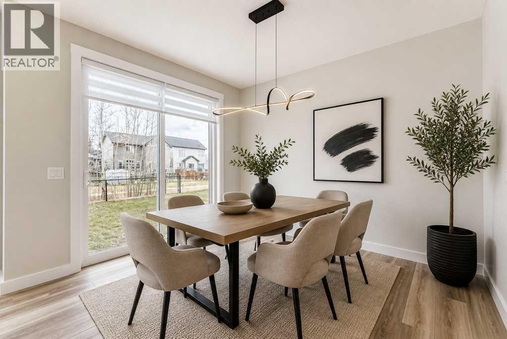 55 Silver Spruce Grove SW — photo 15