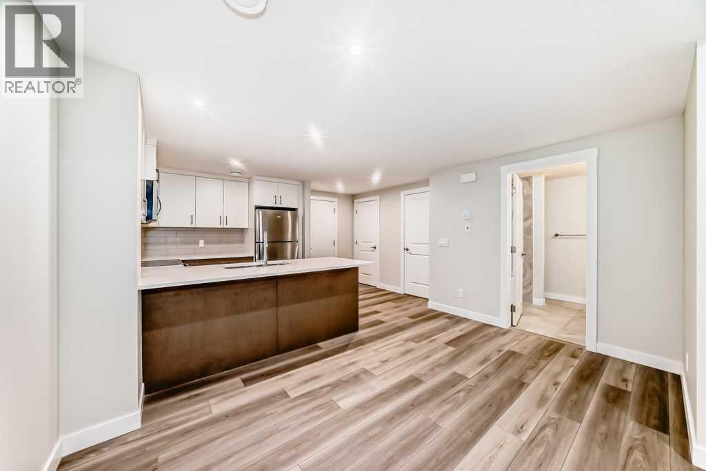 55 Silver Spruce Grove SW — photo 40