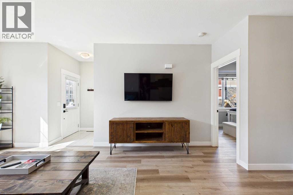 1, 67 West Coach Manor SW — photo 4