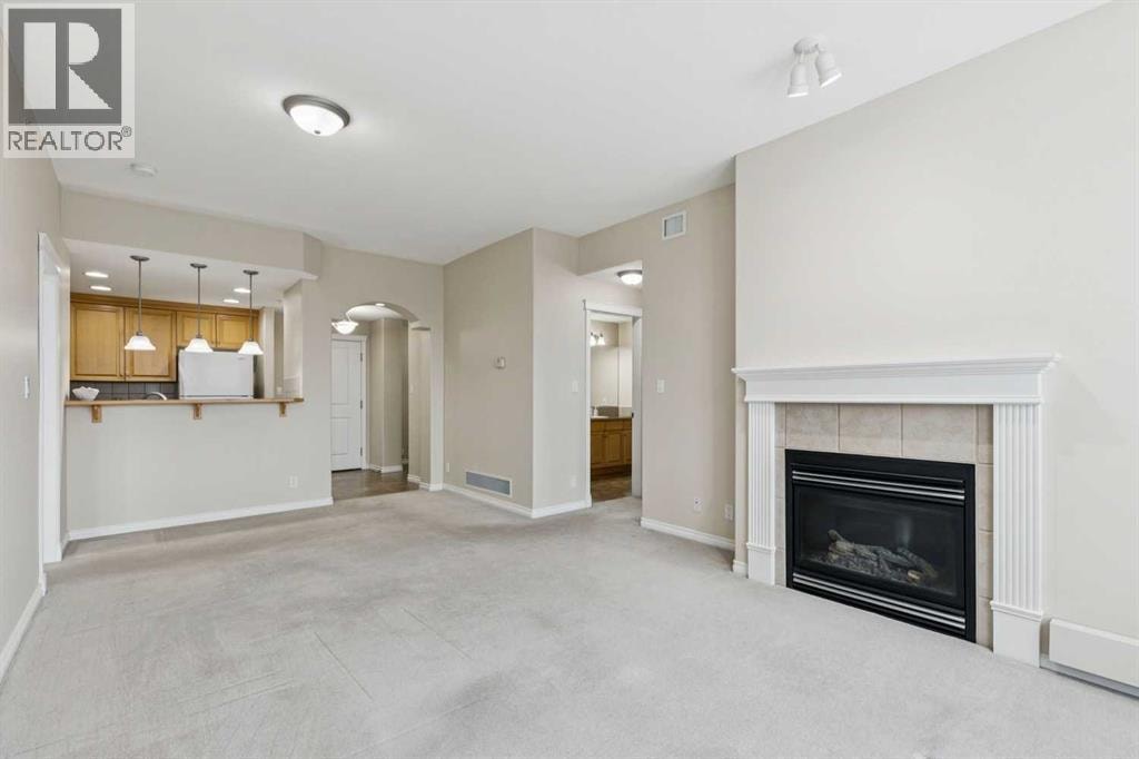 705, 1726 14 Avenue NW — photo 10