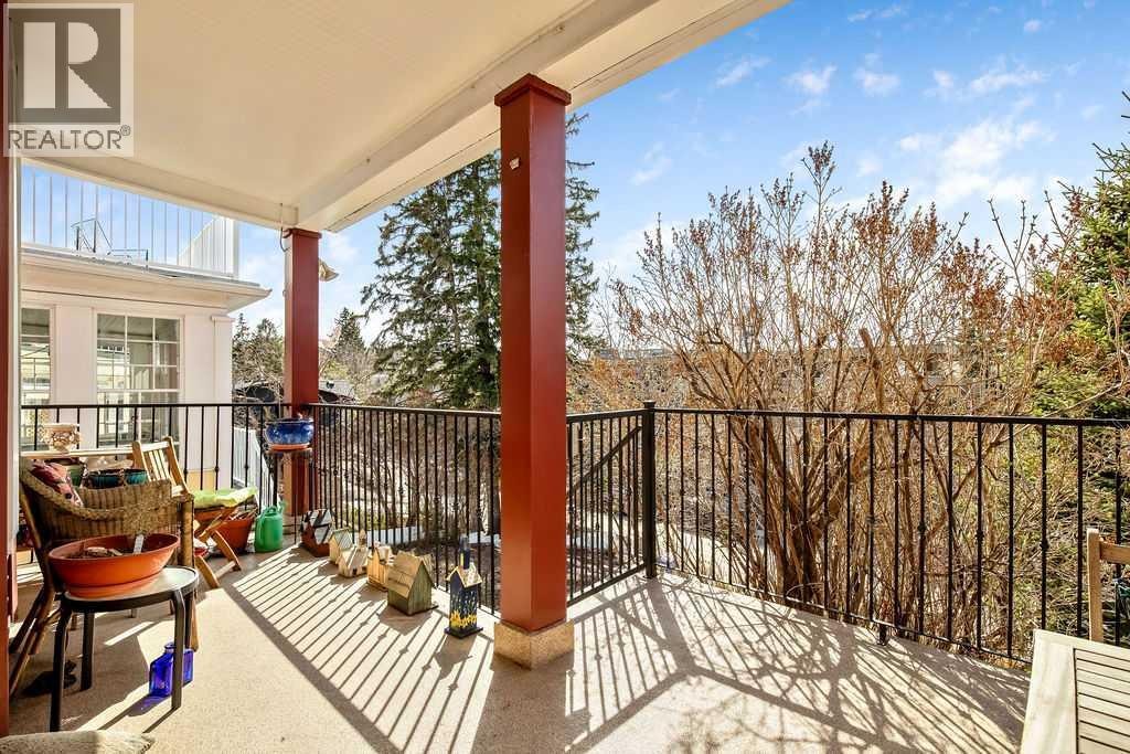 2410 16 Street SW — photo 4