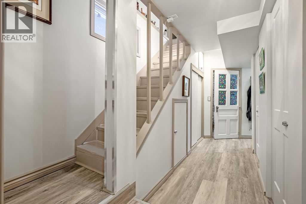 2410 16 Street SW — photo 31