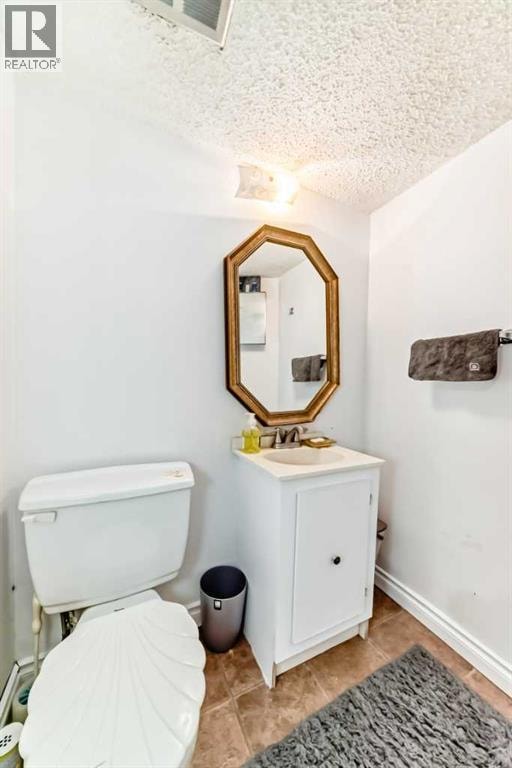 4821 60 Street NE — photo 38