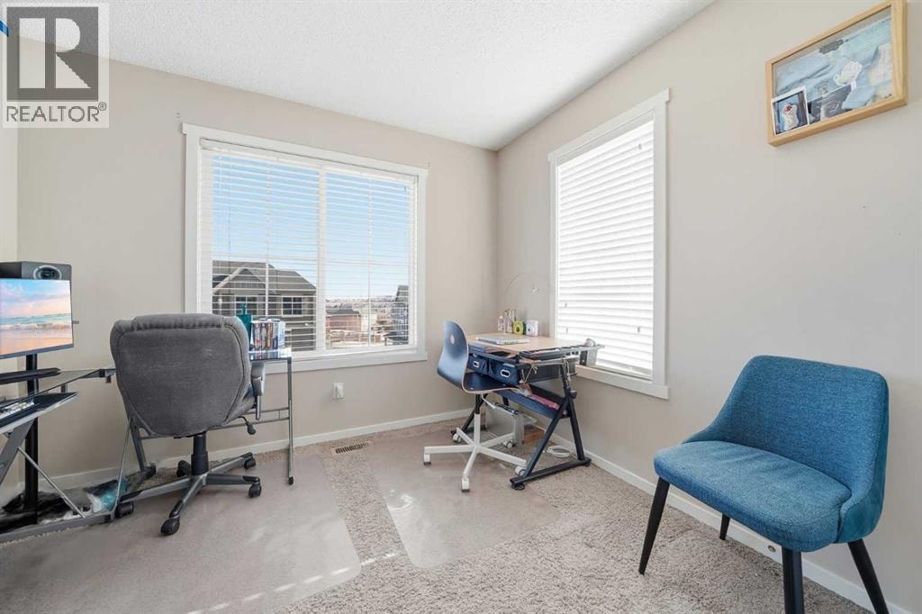 176 Evansview Gardens NW — photo 20