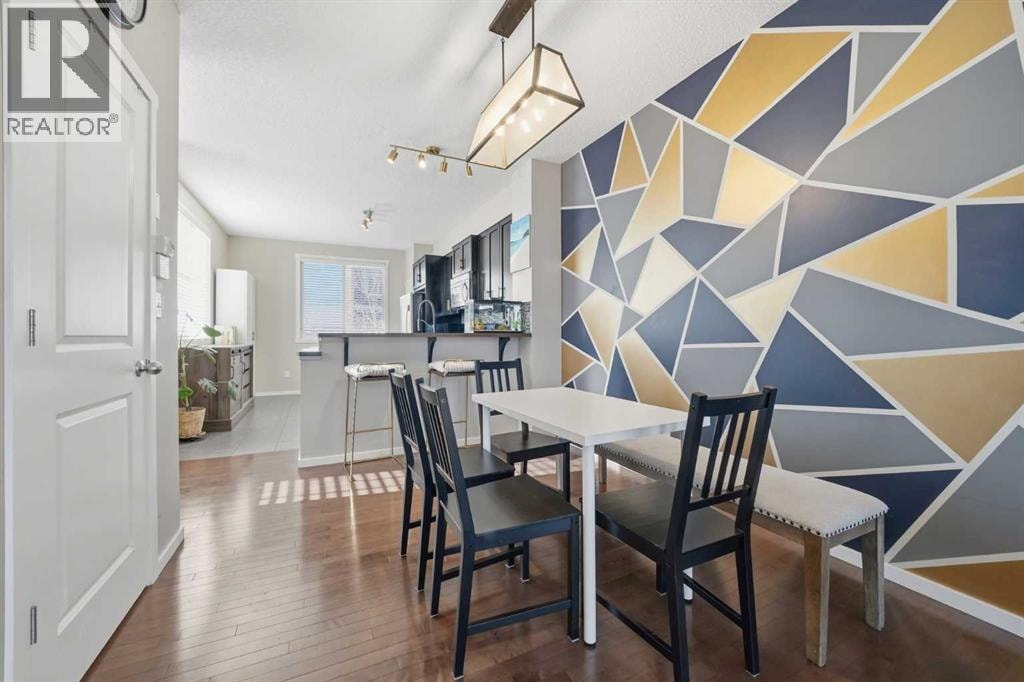 176 Evansview Gardens NW — photo 9