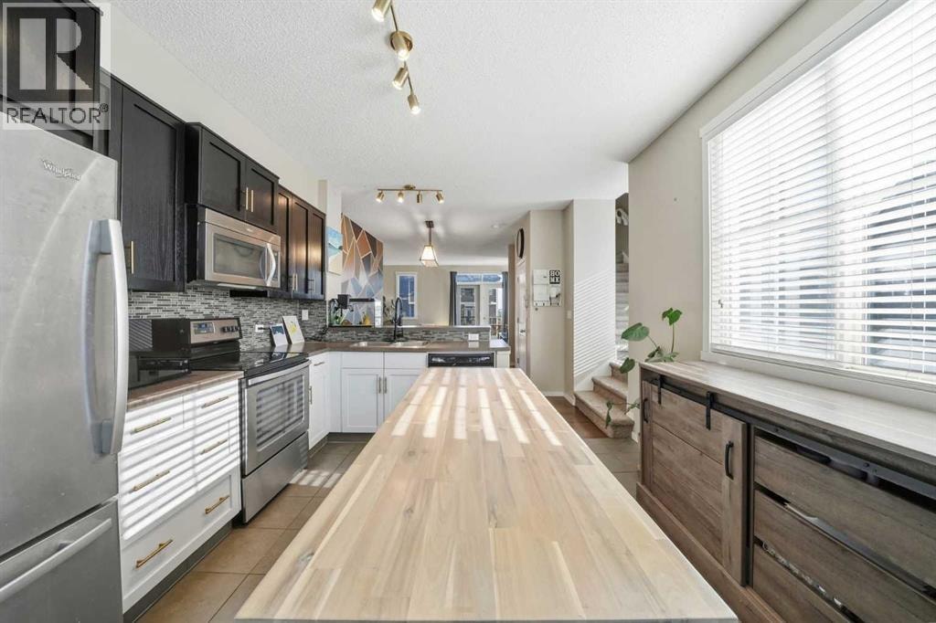 176 Evansview Gardens NW — photo 12