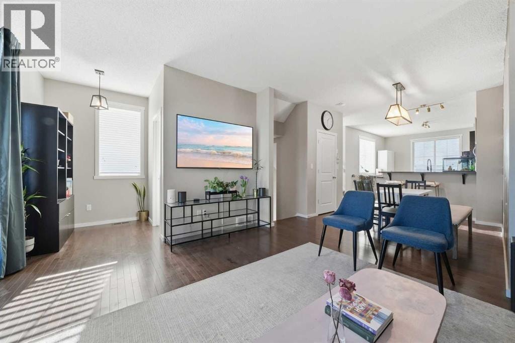 176 Evansview Gardens NW — photo 6