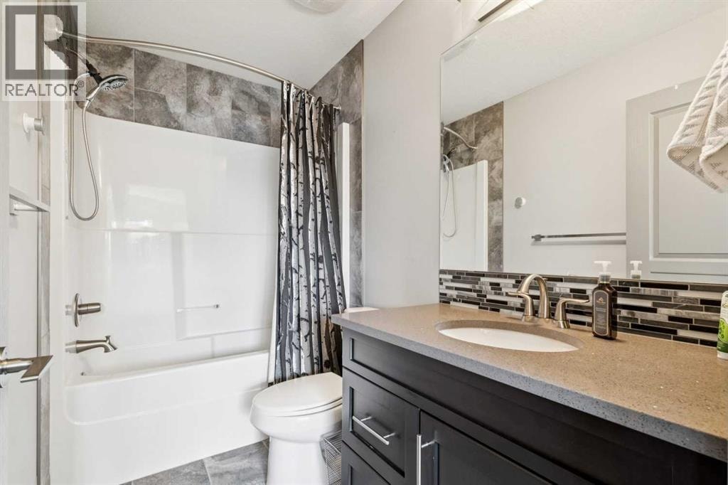 216 Mahogany Grove SE — photo 16