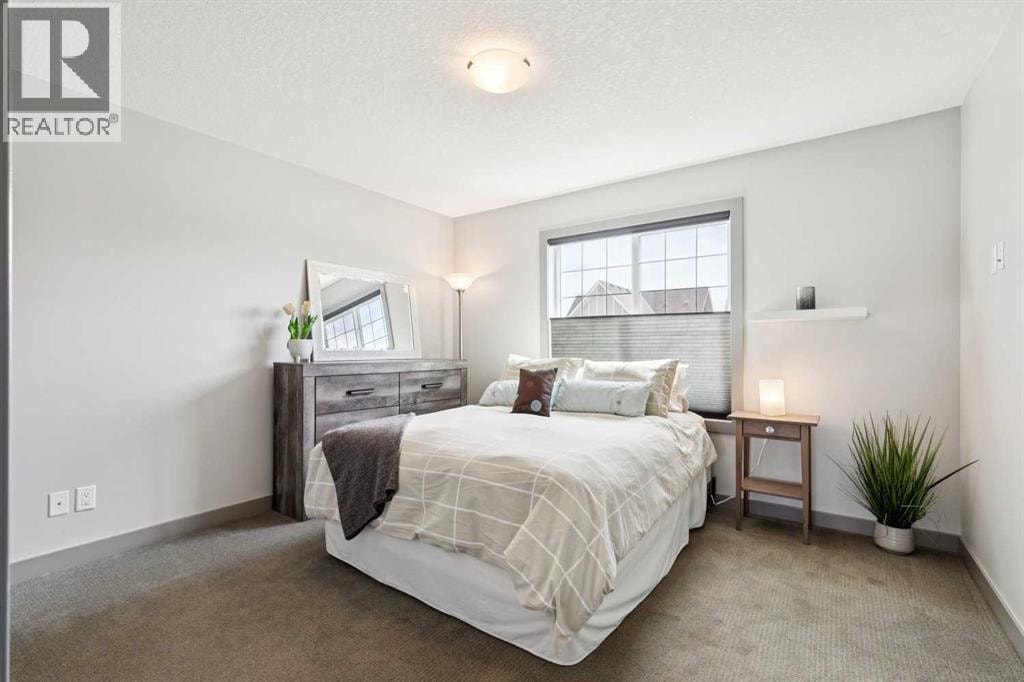 216 Mahogany Grove SE — photo 15