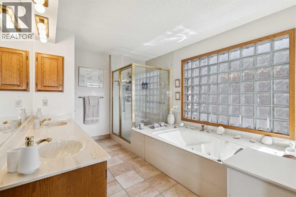 55 Edenstone View NW — photo 32