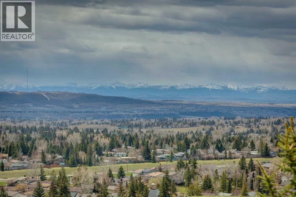 55 Edenstone View NW — photo 31
