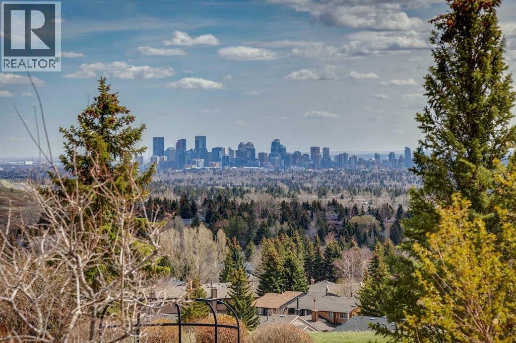 55 Edenstone View NW — photo 5