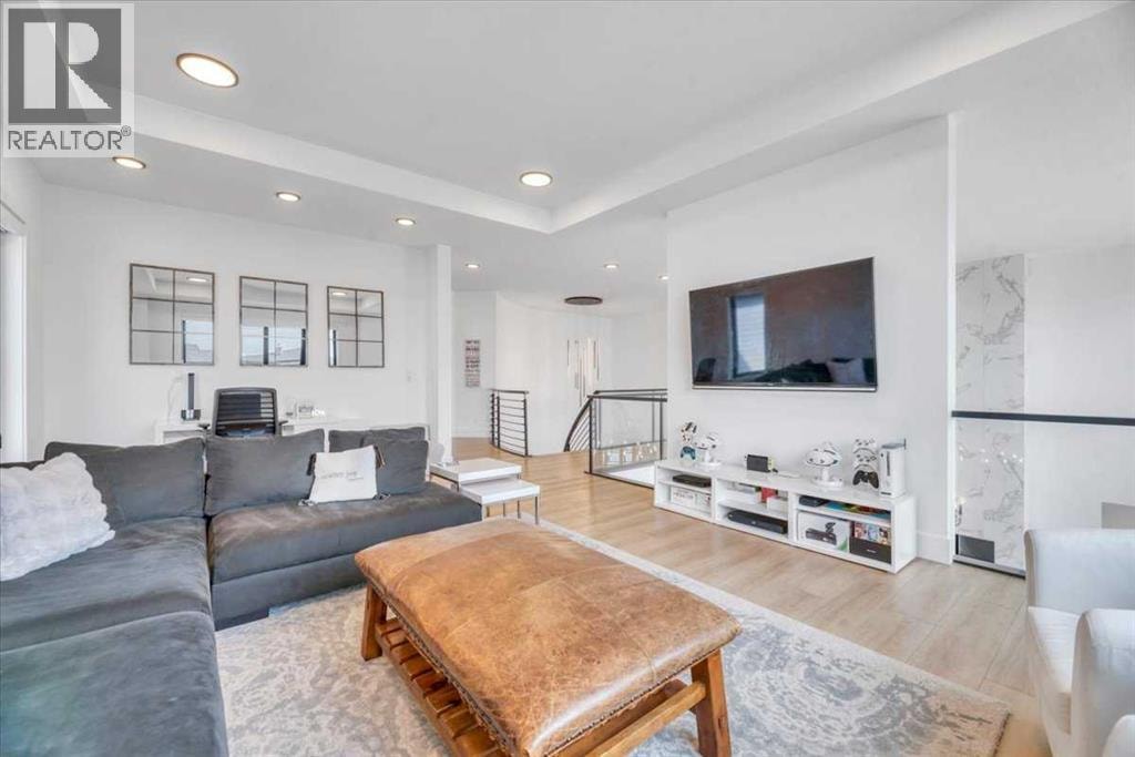 411 Marina Grove SE — photo 31