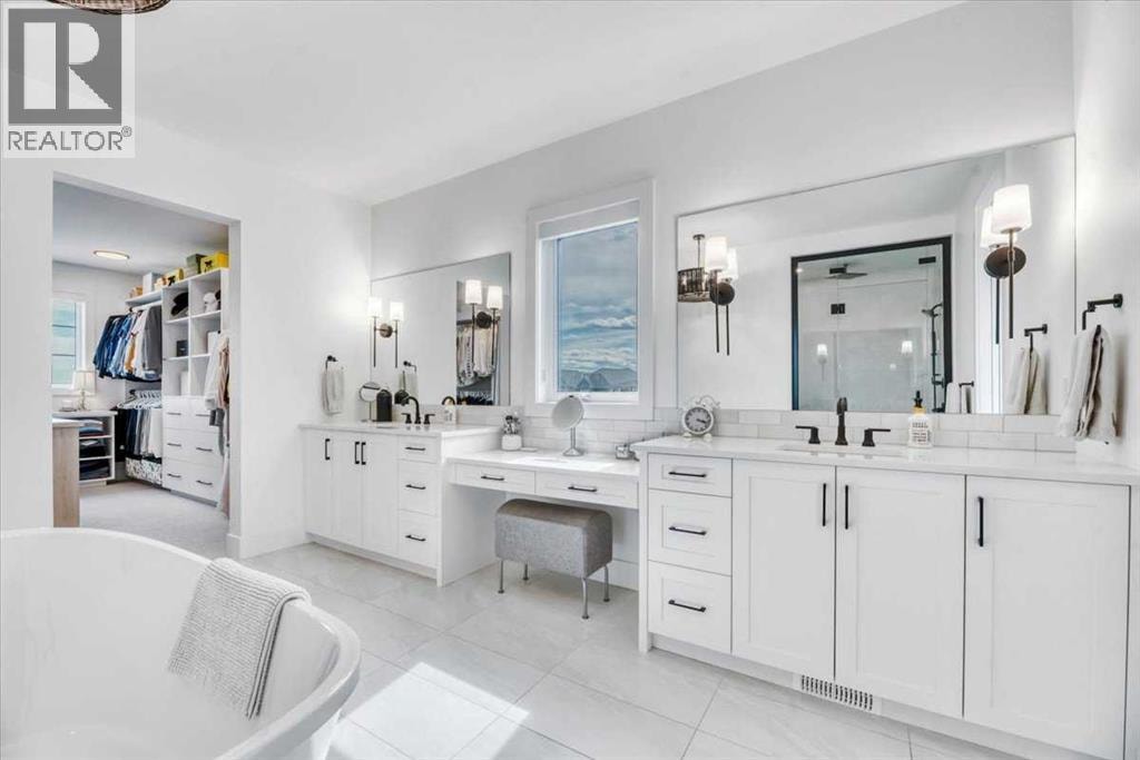 411 Marina Grove SE — photo 35