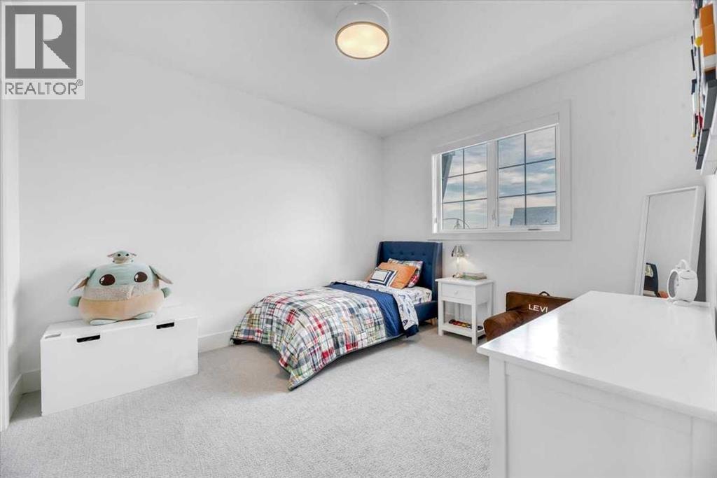411 Marina Grove SE — photo 39