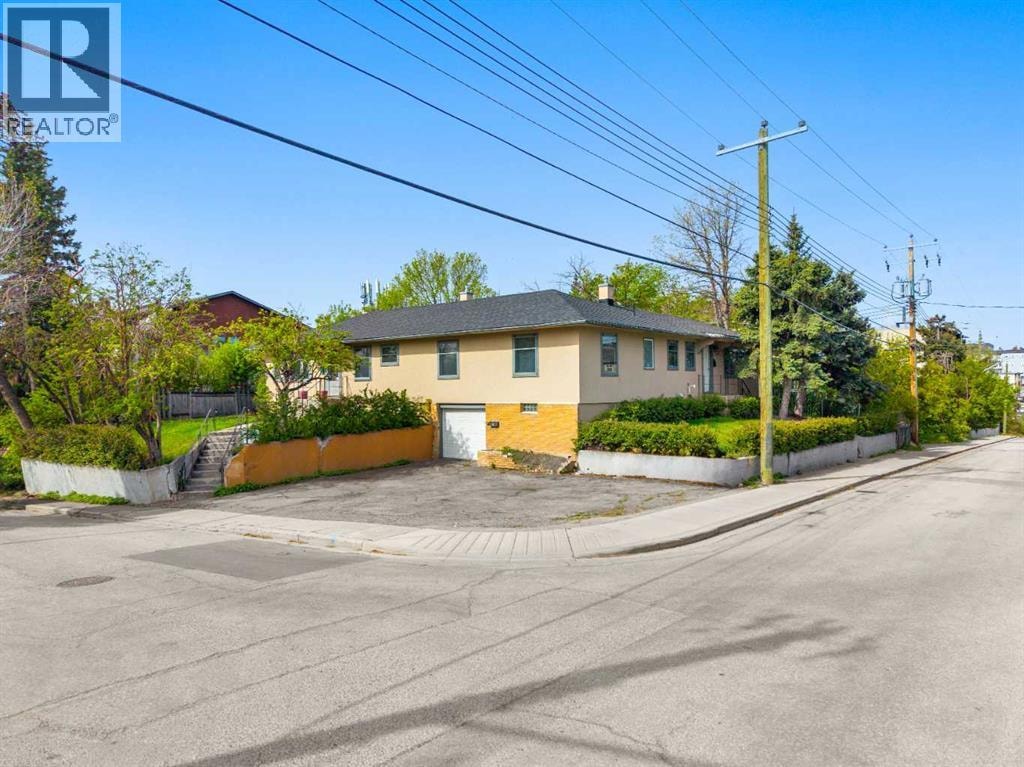 1607 25 Avenue SW — photo 7