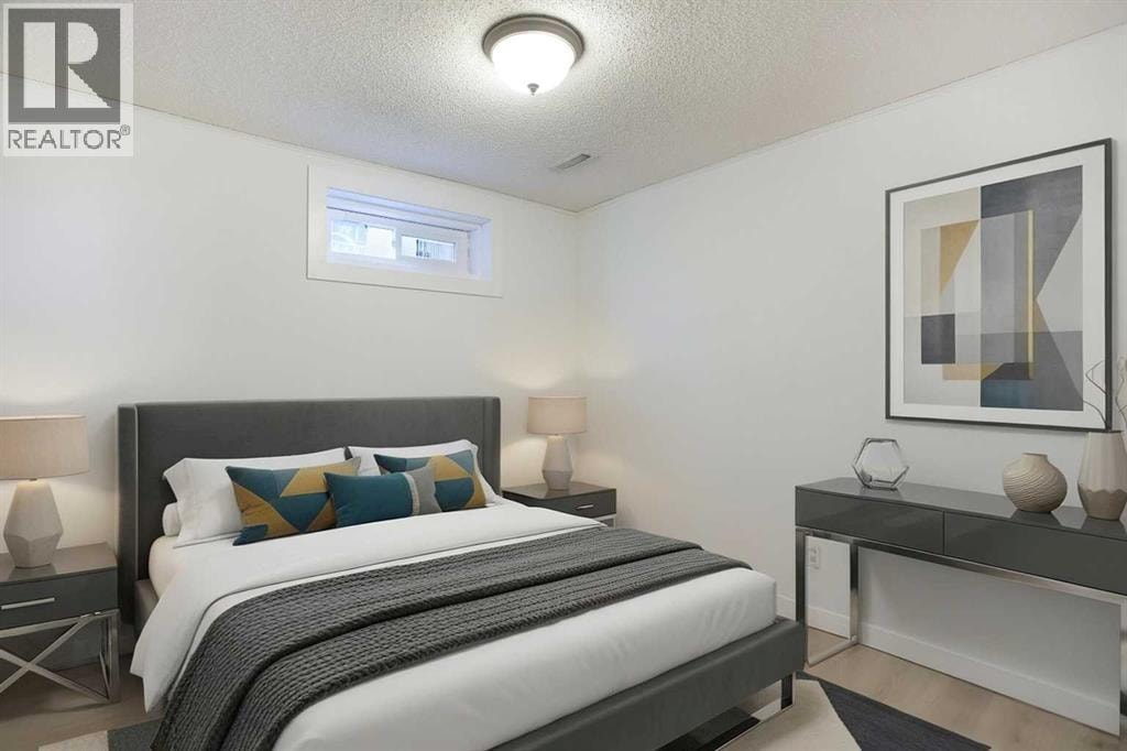 23 Queen Isabella Close SE — photo 22